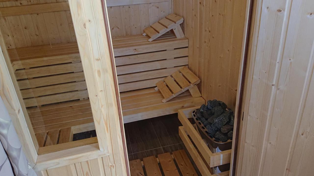 Letnia Willa Jacuzzi & Sauna Ujście-Darłowskie Exterior foto